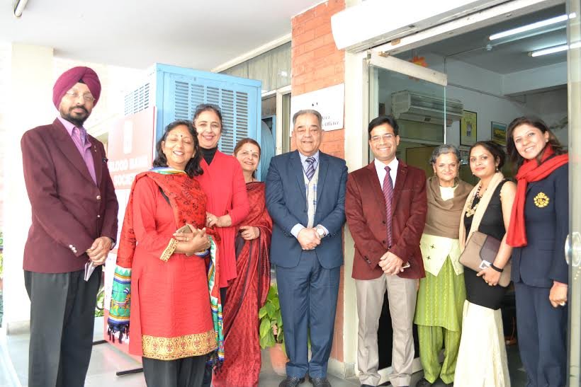 St Stephen's School Principal Harold Carvar with Rotarians and members of Blood Bank Society
